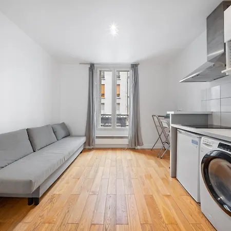 4 Couchages - Sacre Coeur Париж